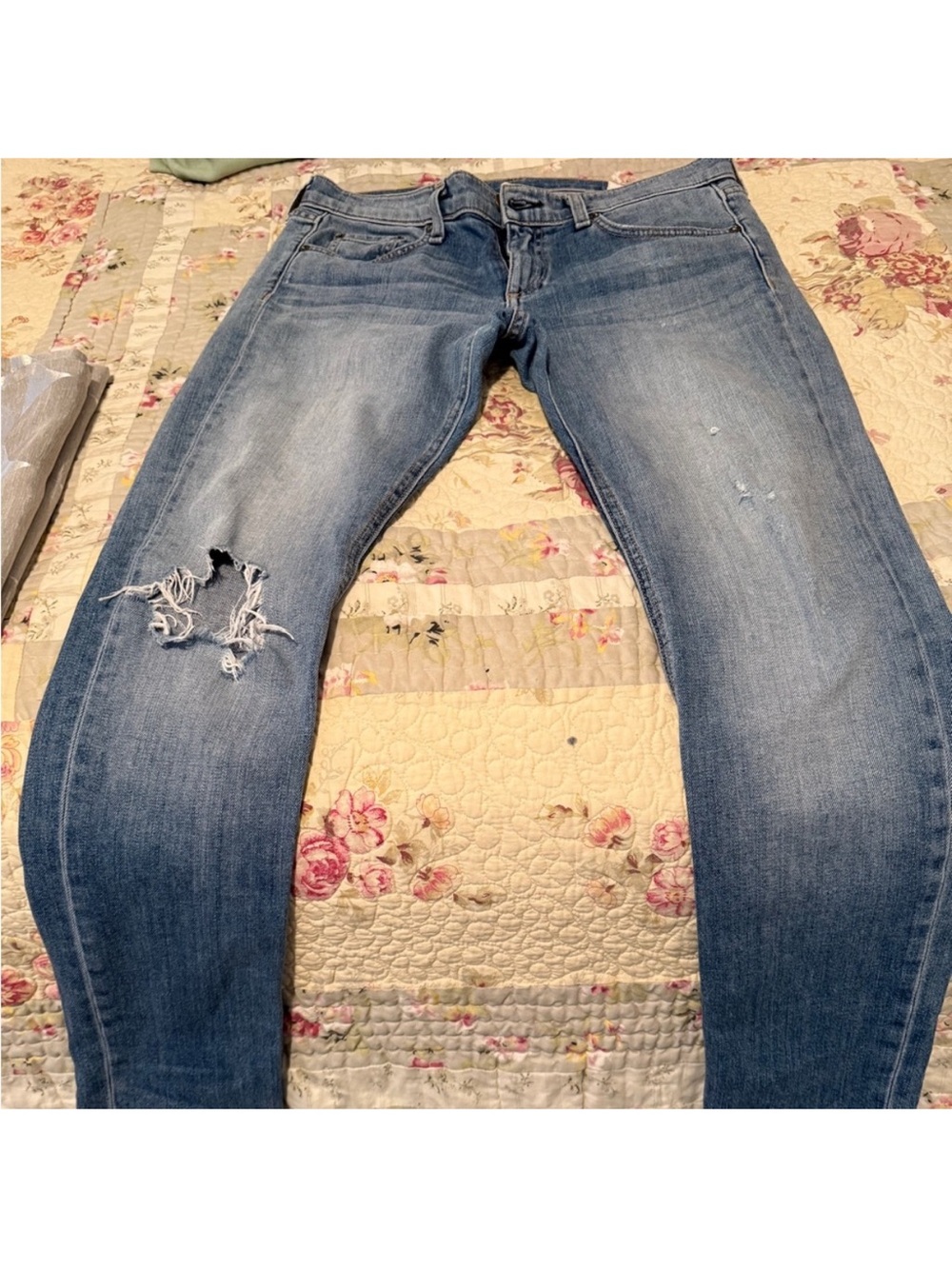 AG Bundle of Jeans size 27